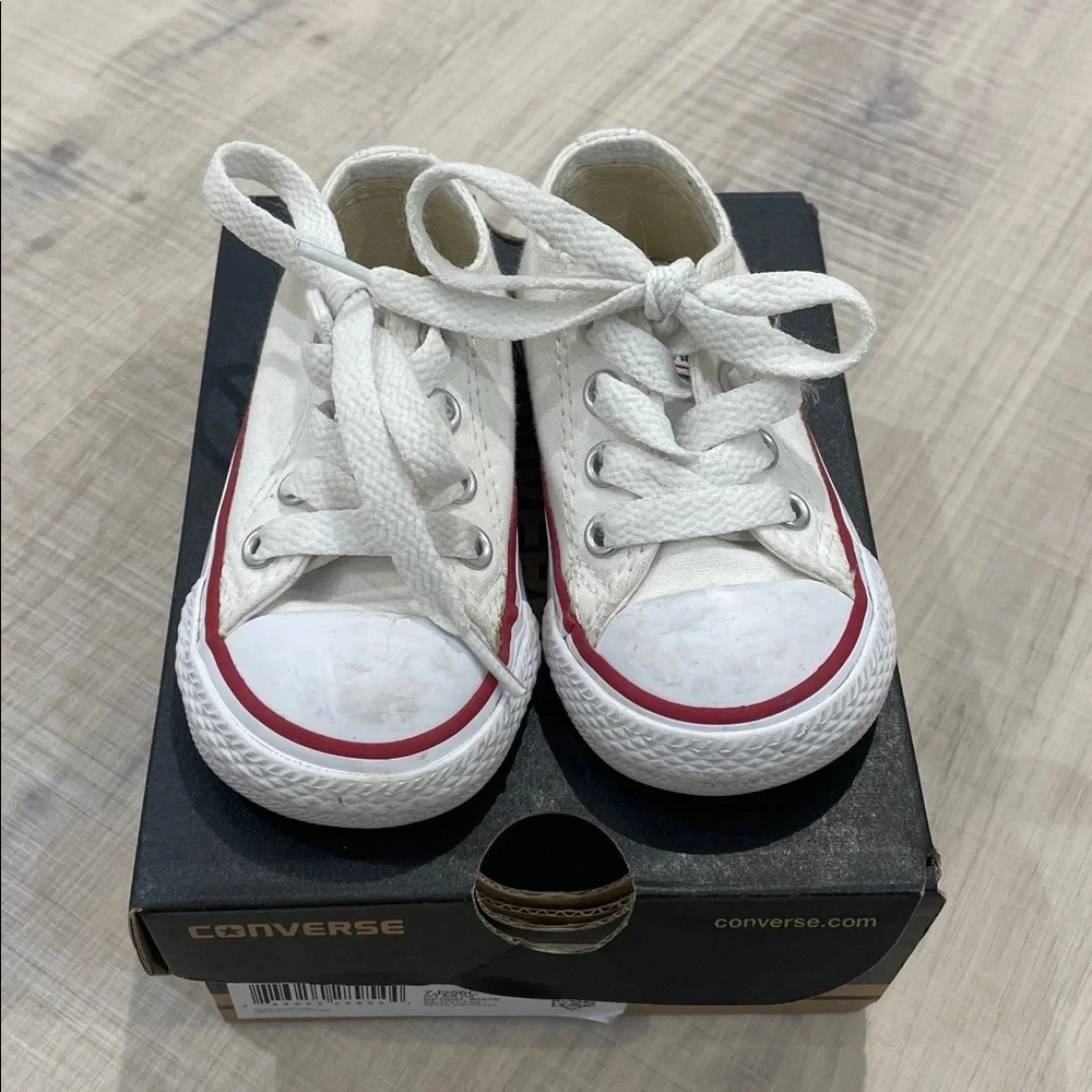 4T Converse Infant White Sneakers with Red and Blue Stripes - Picture 3 of 7